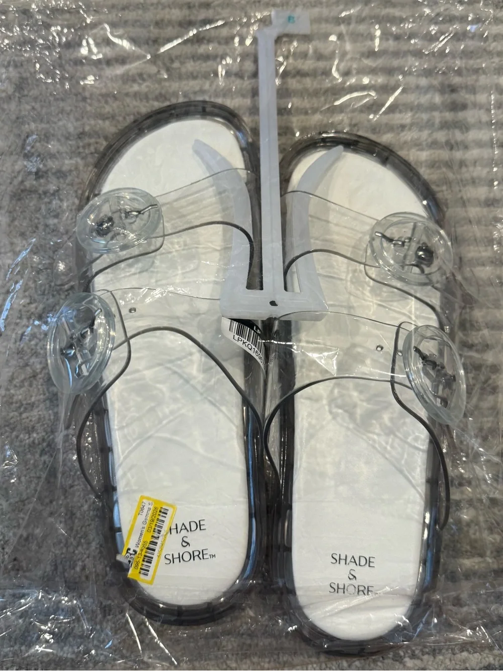 Target Shade & Shore Clear Jelly Slides